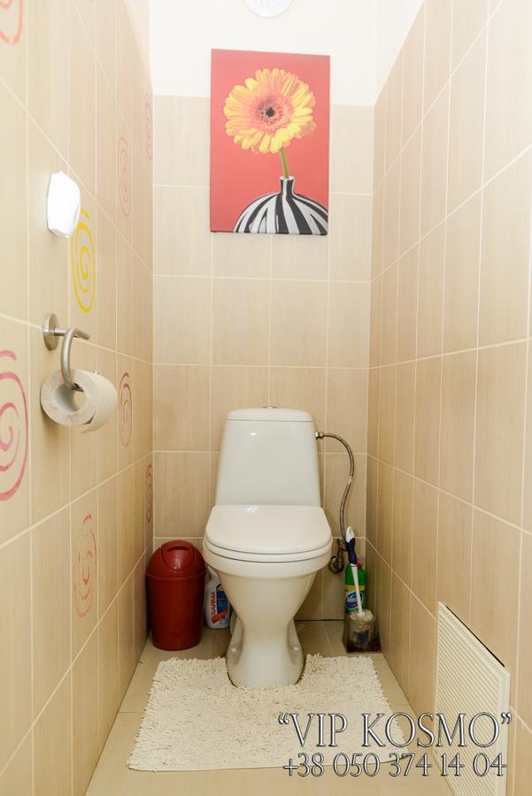 Apart Club Kosmo Appartement Tsjernivsi Buitenkant foto